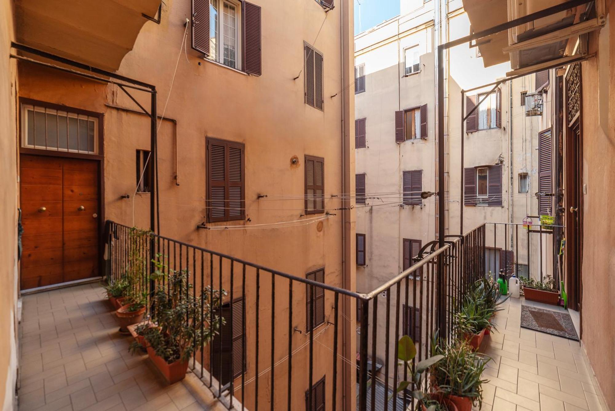 Tiburtina Huge X6! Apartment